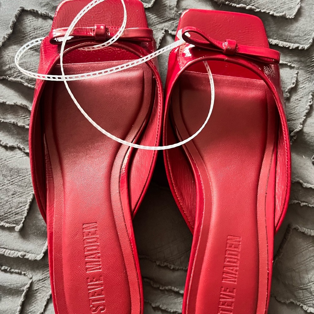 Steve Madden Bright Red Patent Bow Slide Mules